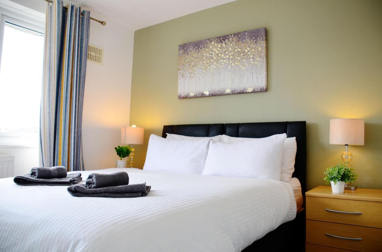 Sm Dreams Unlimited Serviced Accommodation- Stanwell-Staines-Heathrow Exterior foto